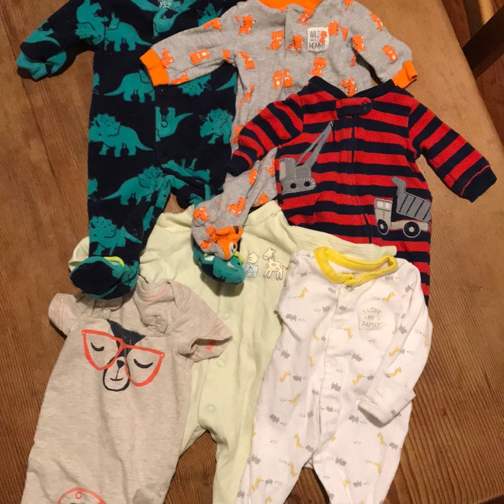 **SOLD** Newborn sleepers bundle